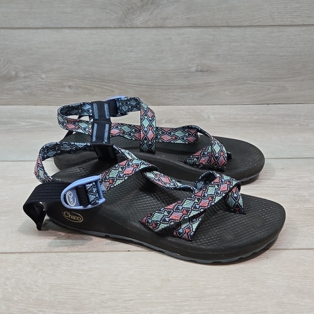 Chaco Women Loop Toe Outdoor Hiking Sandals shoes sz 9